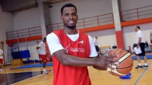 Pallacanestro Trieste 2014-15: il primo allenamento del nuovo USA Issiah Grayson (Isaia)