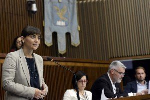 Debora Serracchiani (Presidente Regione Friuli Venezia Giulia) nell'Aula del Consiglio regionale - Trieste 09/09/2015