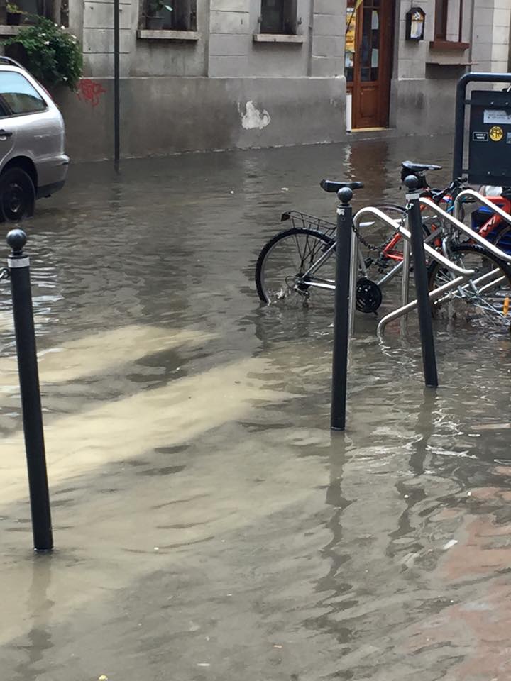 pioggia_strada_allagata