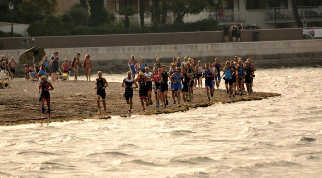 Acquatic running running swimrun