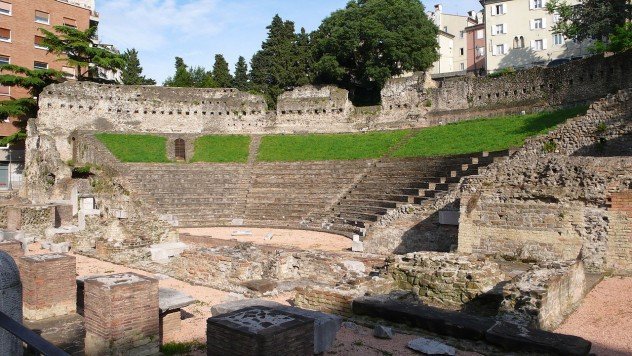 Lavori pubblici: in progetto la riqualificazione urbana dell’area del Teatro Romano