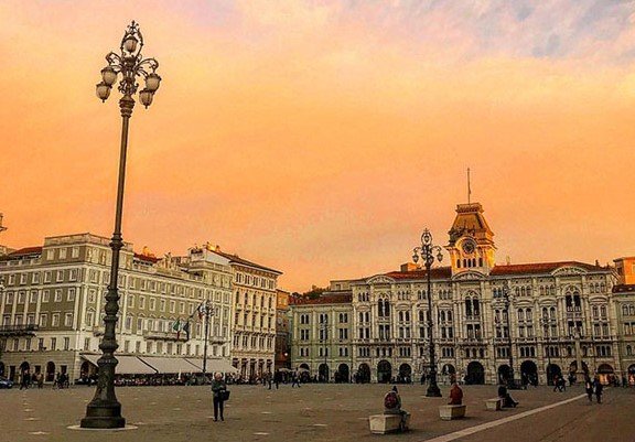 Trieste 530