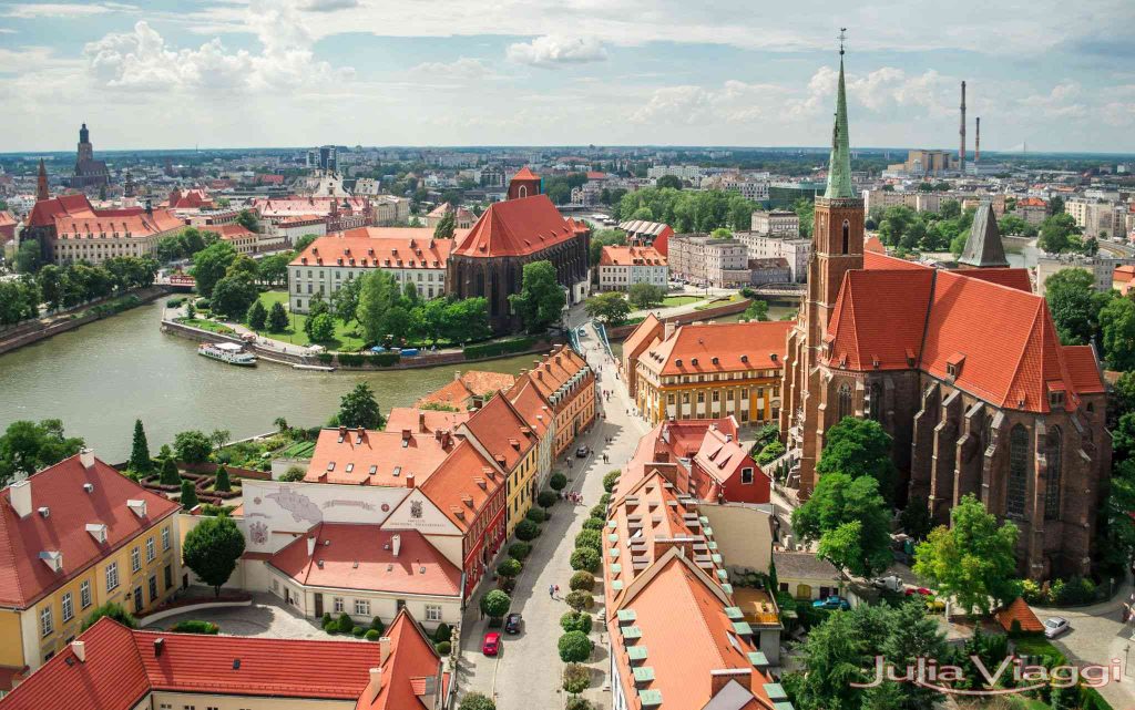 polonia-juliaviaggi-stock_244650346_cp