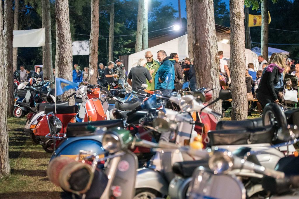 giadagenzo-raduno-vespa-trieste-gatti-randagi-agosto-2019-830