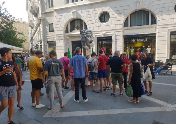 fratelli d'italia raccolta firme fvg