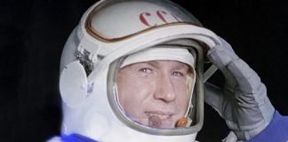 Morto Alexei Leonov, il primo uomo a ‘passeggiare’ nello spazio