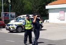 Trasportavano sei migranti irregolari verso il confine: arrestati un moldavo e un ucraino in Slovenia polizia_migranti_confine