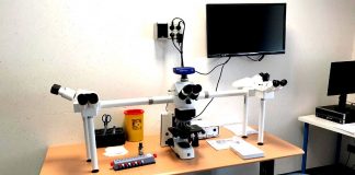 La Fondazione CRTrieste dona Zeiss Axioscope all’ASUGI