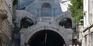 chiusura galleria sandrinelli - trieste - modifiche viabilità - traffico