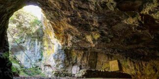 Culti esoterici e antichi romani: riapre la Grotta del Mitreo