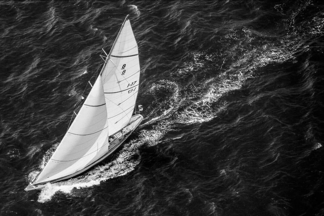 international_hannibal_classic_aria_yacht_club_adriaco