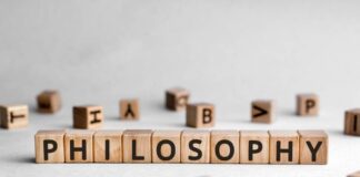 Si celebra oggi la filosofia. La disciplina alla ricerca dell’essenza Filosofia
