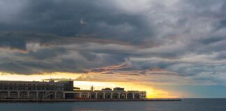 meteo nuvoloso pioggia 999