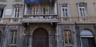 conservatorio tartini corone alloro martiri via ghega