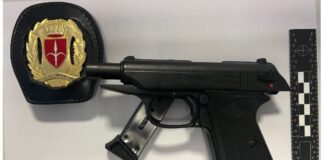 finta pistola