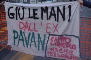 protesta demolizioni ex pavan