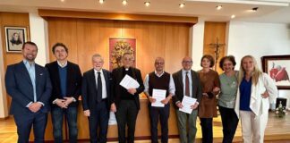 Intelligenza-artificiale-carta-trieste