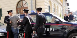 arresto truffatori 90enne trieste - carabinieri