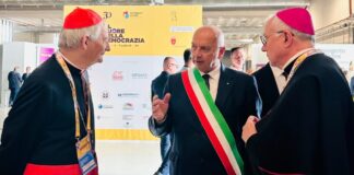 Sergio Mattarella e Matteo Zuppi a Trieste, il sindaco Dipiazza inaugura la 50ª ‘Settimana Sociale dei Cattolici’ dipiazza settimana dei cattolici Mattarella cardinale zuppi