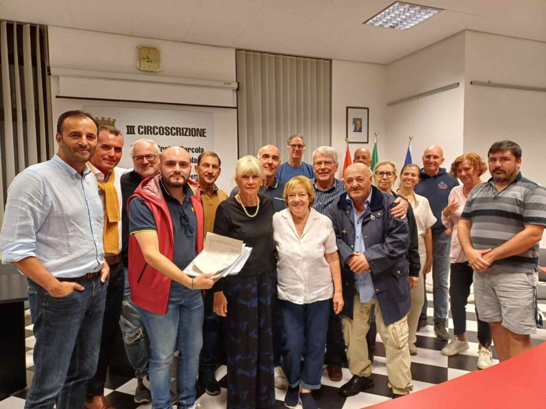 raccolta firme ufficio postale gretta
