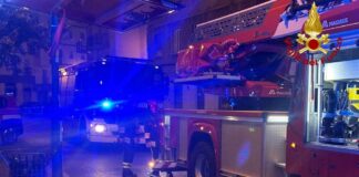 incendio piazza tra i rivi