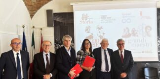Lezioni-di-Storia-Lezioni-di-Scienze-Teatro-Verdi-Trieste