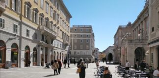 chiusura locale piazza verdi