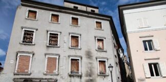 casa francol albergo opposizioni mozione quarta circoscrizione