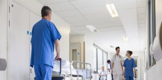 case comunità walter zalukar sanità riccardo riccardi