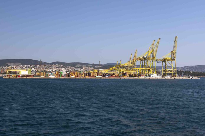 Msc Budapest Trieste, un'immagine portuale di repertorio