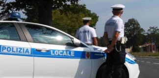 polizia locale attività abusive