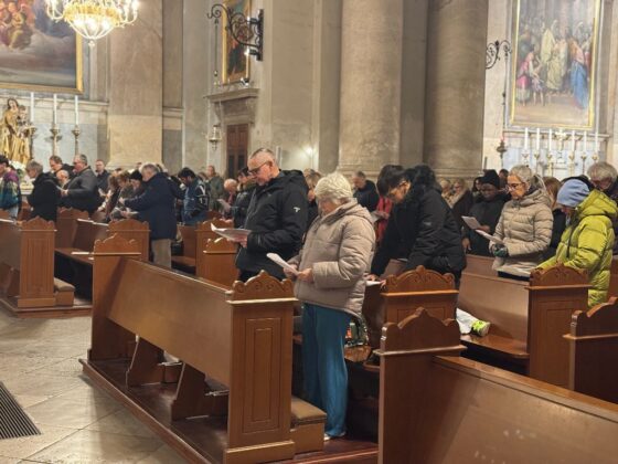 Vescovo Trevisi, Trieste, giovane algerino morto, Porto Vecchio, veglia di preghiera, migranti, solidariet&agrave;