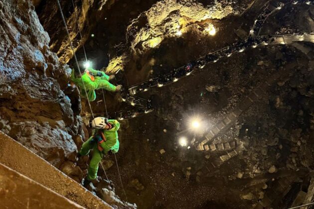 Grotta Gigante, Befana, Trieste, speleologia, eventi Epifania, famiglie, turismo culturale