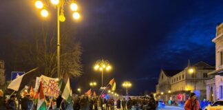 fiamma olimpica, Trieste, Milano Cortina 2026, Giochi olimpici invernali, piazza Unità d’Italia, staffetta olimpica, Olimpiadi 2026
