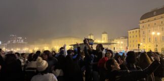 Ali Khamenei, Iran, Trieste, comunità iraniana, Repubblica Islamica, manifestazione, Molo Audace