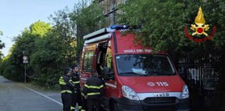 Allarme da cellulare fa scattare le ricerche: droni ed elicottero in azione tra Banne e Opicina Trieste, ricerche persona, allarme cellulare, Banne, Opicina, Vigili del fuoco, droni elicottero