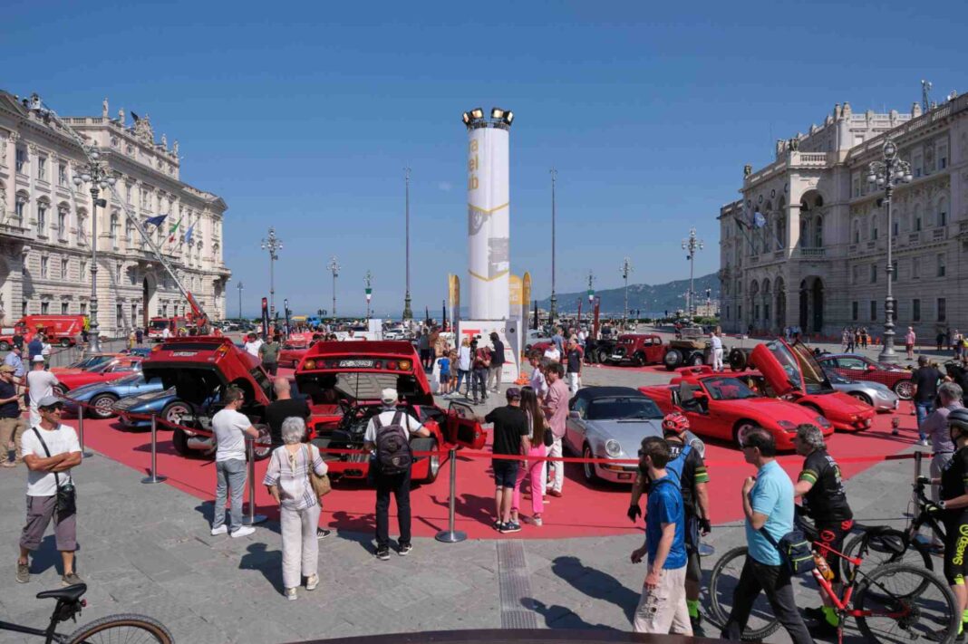 Concorso d’Eleganza Trieste, auto storiche, piazza Unità d’Italia, ACI Storico, Lamborghini Miura, Mitteleuropean Race, auto d’epoca Trieste