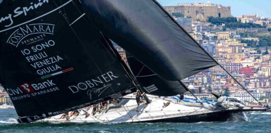 Regata dei Tre Golfi, Arca SGR, Furio Benussi, vela offshore, Maxi 100, giovani velisti, Fast and Furio Sailing Team