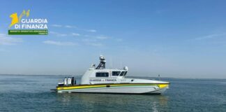Guardia di Finanza, Trieste, ROAN Trieste, vedetta V.862, traffici illeciti, sicurezza in mare, Lignano Sabbiadoro