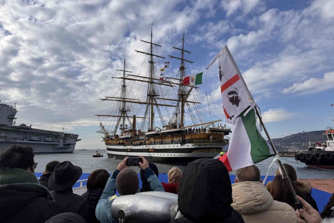 Amerigo Vespucci, Trieste, Barcolana 2026, Marina Militare, Golfo di Trieste, nave scuola, porto di Trieste