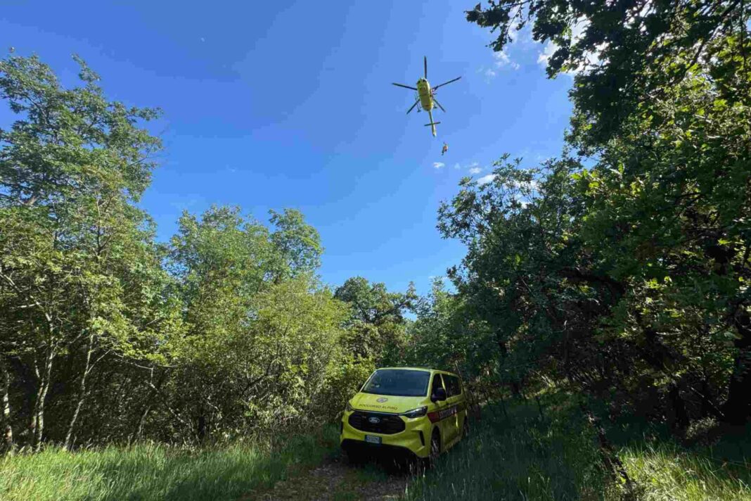 Monrupino, incidente bici, Soccorso Alpino, elisoccorso regionale, Carso triestino, ciclista ferito, Trieste