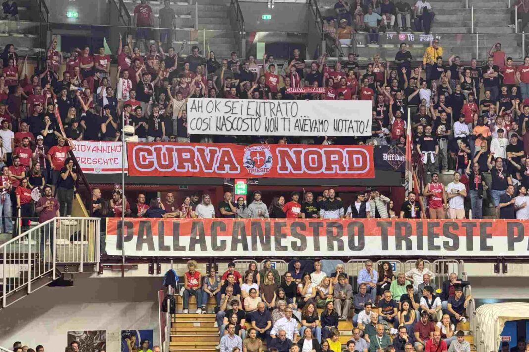 Pallacanestro Trieste, Germani Brescia, playoff Serie A, basket italiano, PalaTrieste, quarti di finale playoff, Francesco Taccetti