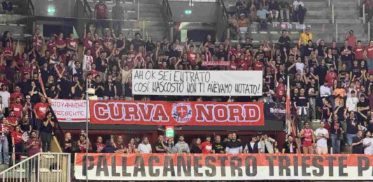 Pallacanestro Trieste, Germani Brescia, playoff Serie A, basket italiano, PalaTrieste, quarti di finale playoff, Francesco Taccetti