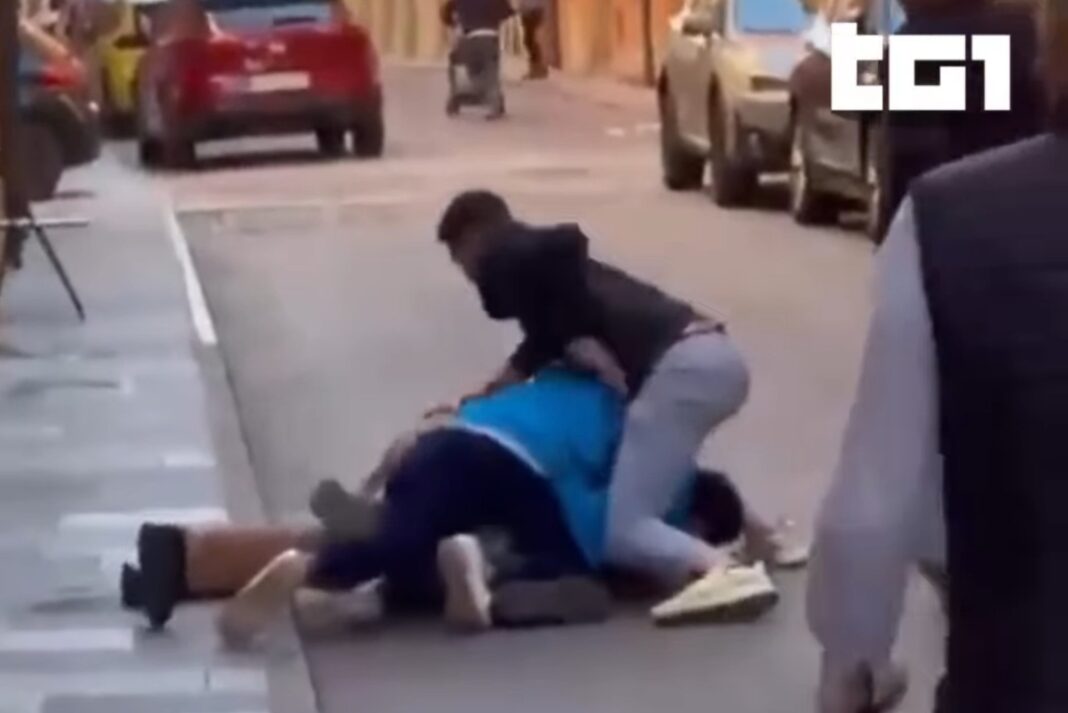 attentato Modena, terrorismo islamico, auto sulla folla, Salim El Koudri, pista islamista, sicurezza Italia, radicalizzazione islamica