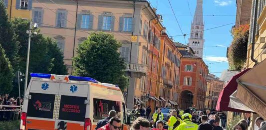 Modena, auto sulla folla, sicurezza urbana, terrorismo islamico, Salim El Koudri, cronaca Italia, piazza Libertà