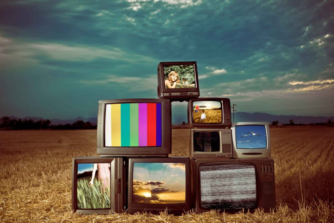 tante tv impilate