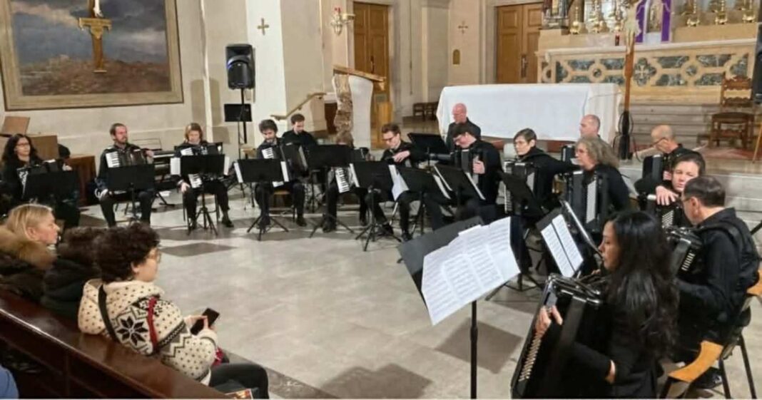 GM Synthesis 4, Glasbena Matica Trieste, Orchestra di fisarmoniche, Duino, Fulvijo Jurinčič, Musica dal vivo, Fisarmonica concertistica