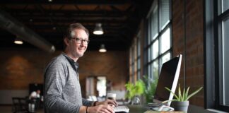 Cambiare lavoro a 50 anni, da eccezione a nuova normalità affidabilità, digitalizzazione, figure professionali, globalizzazione, innovazione tecnologica, mercato del lavoro