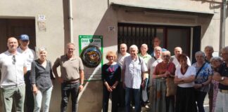 Un defibrillatore può salvare una vita: Muggia ne installa tre e punta sulla formazione Un defibrillatore può salvare una vita: Muggia ne installa tre e punta sulla formazione