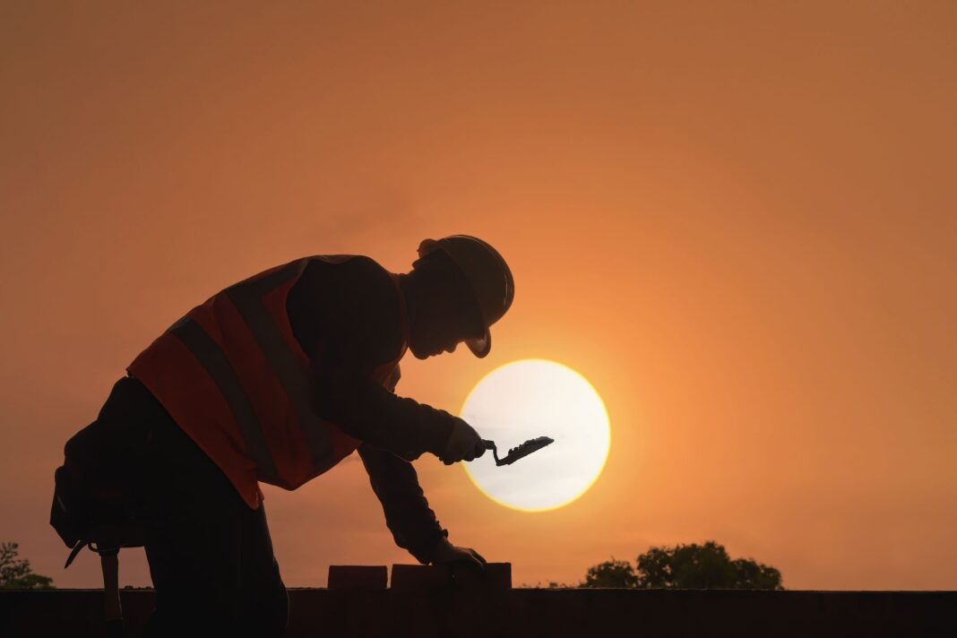 Lavoro all'aperto in un cantiere